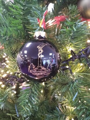 Kerstbal 's-Hertogenbosch Drakenfontein zwart glans